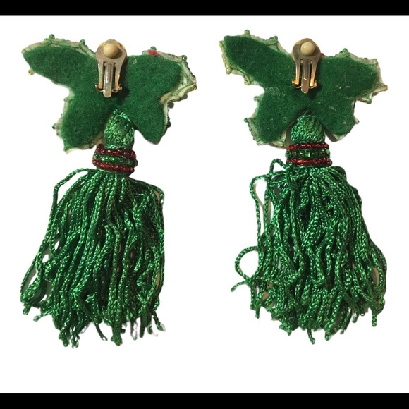 HANDMADE Christmas butterfly clip on tassels earrings green red - Picture 2 of 7